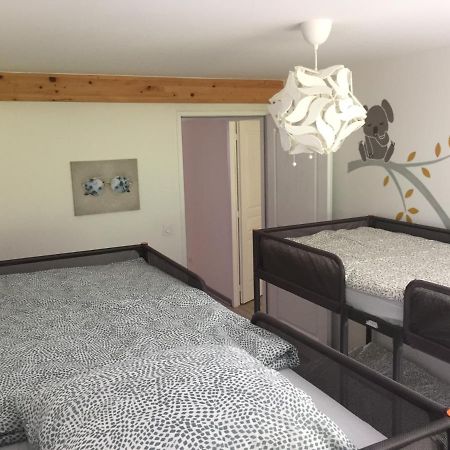 Maison Familiale Vue Lac Avec Jardin - A 10Mn Du Lac Et Stations De Ski Daire Publier Dış mekan fotoğraf