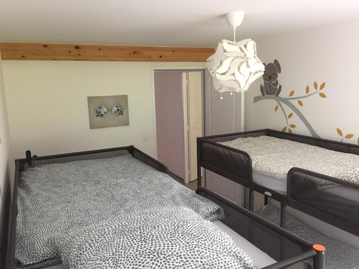 Maison Familiale Vue Lac Avec Jardin - A 10Mn Du Lac Et Stations De Ski Daire Publier Dış mekan fotoğraf