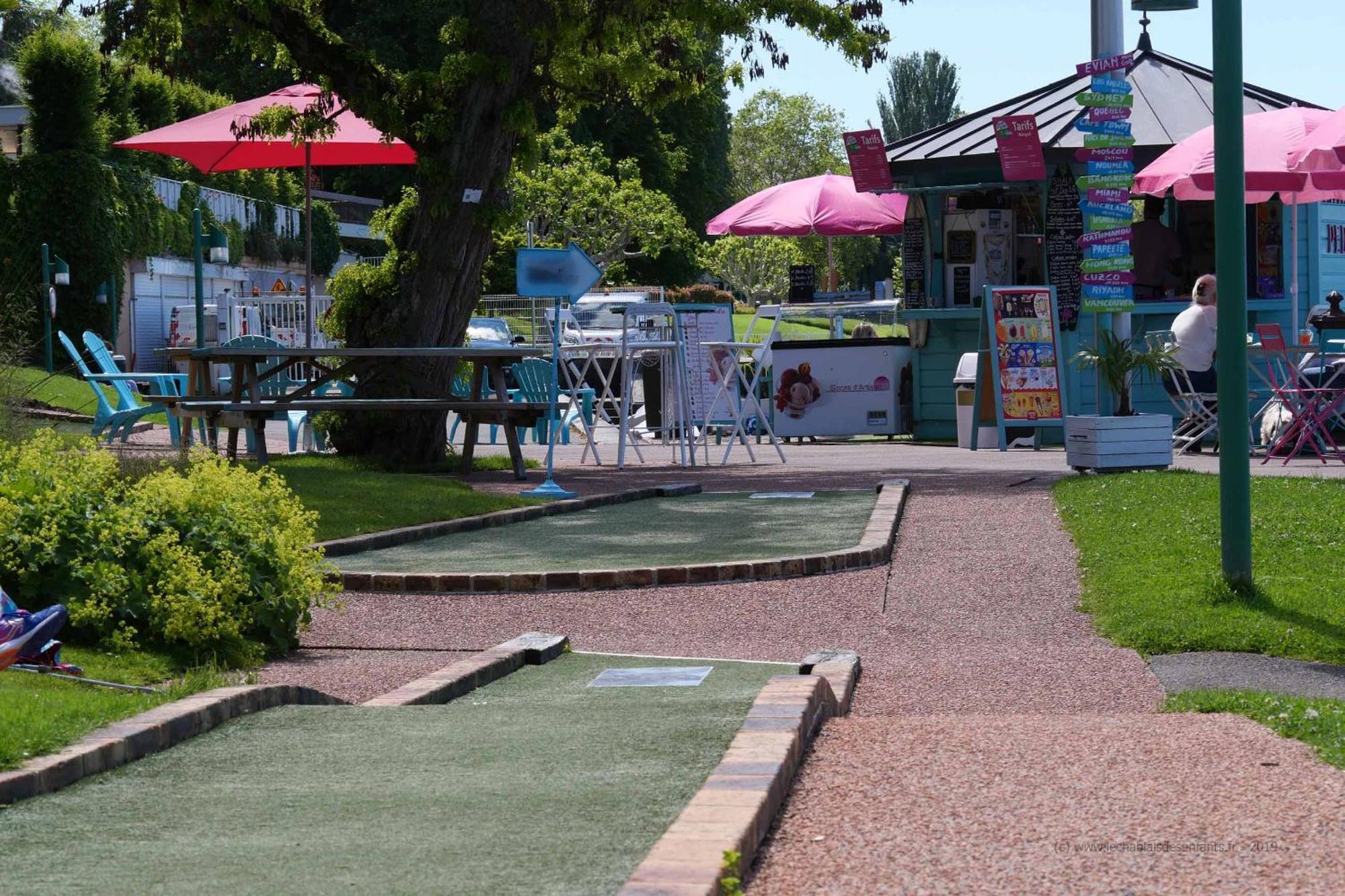 Maison Familiale Vue Lac Avec Jardin - A 10Mn Du Lac Et Stations De Ski Daire Publier Dış mekan fotoğraf